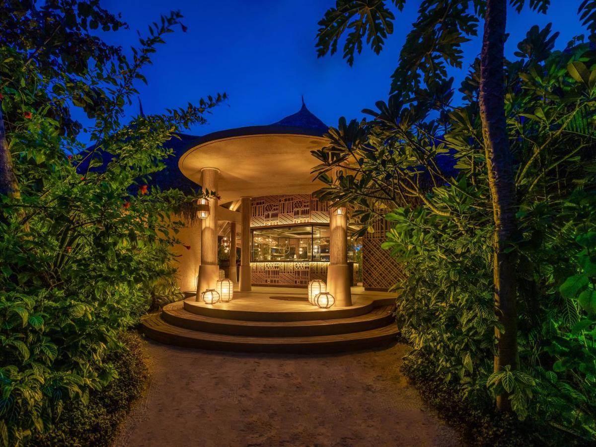 The Nautilus Maldives Hotel Kamadhoo Екстериор снимка
