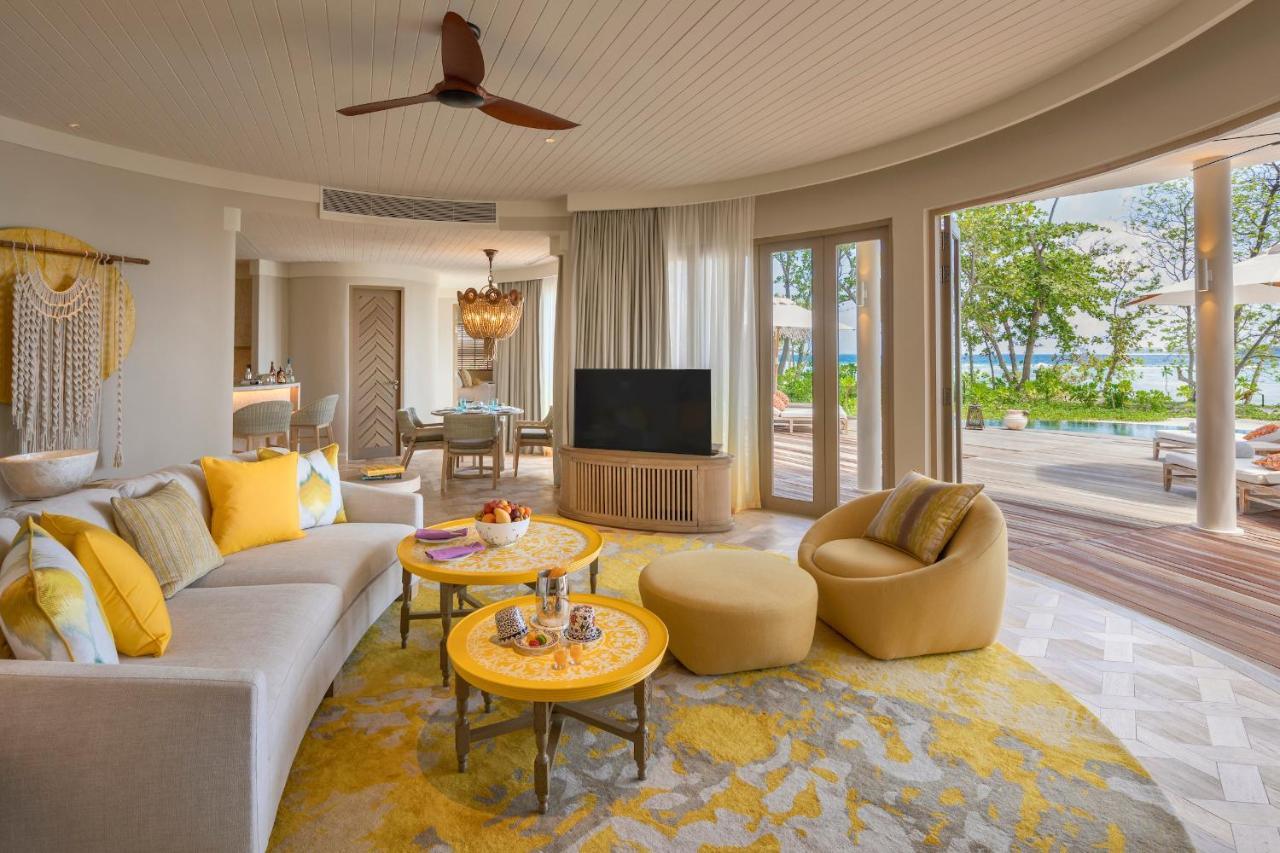 The Nautilus Maldives Hotel Kamadhoo Екстериор снимка