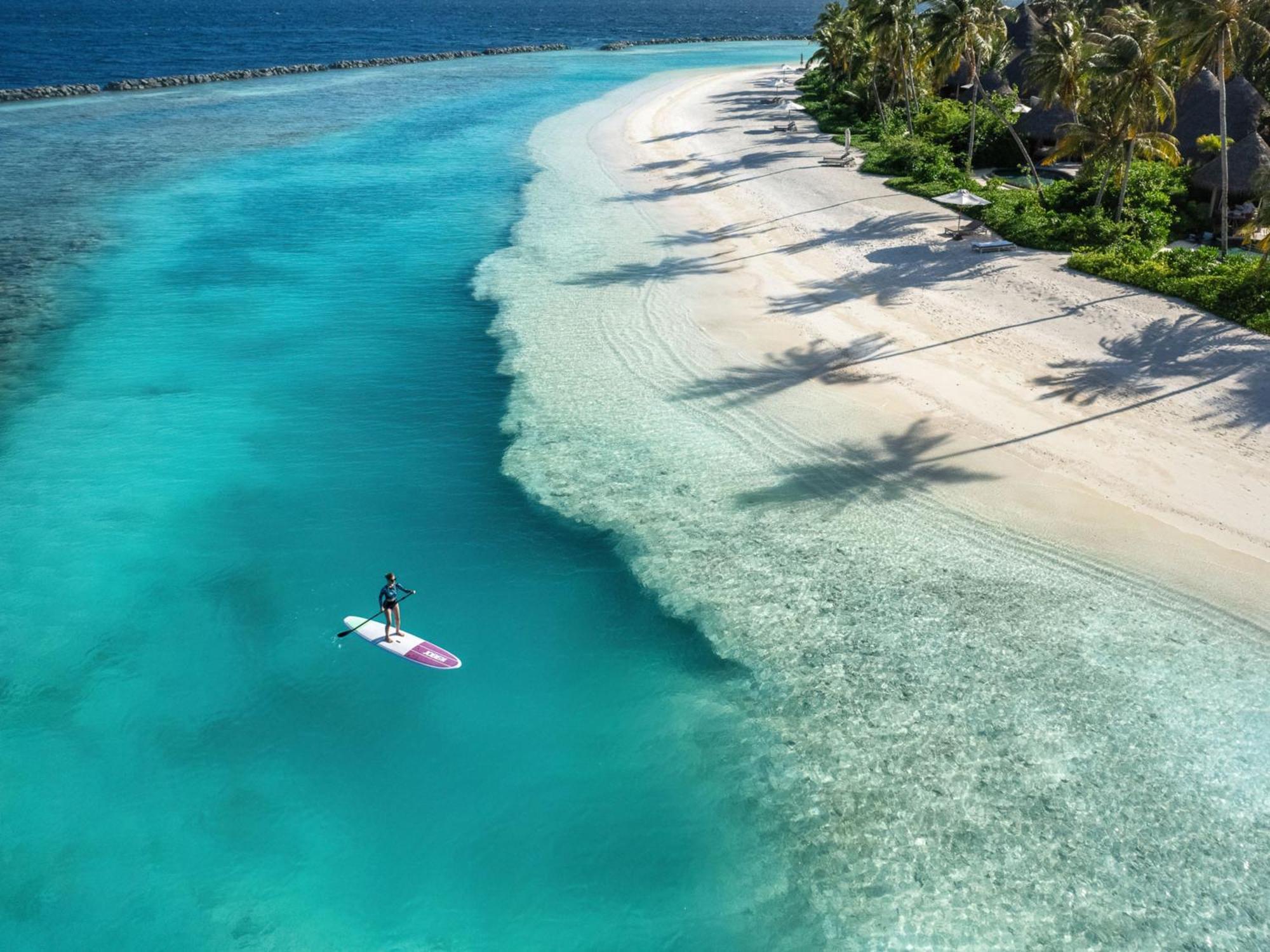 The Nautilus Maldives Hotel Kamadhoo Екстериор снимка